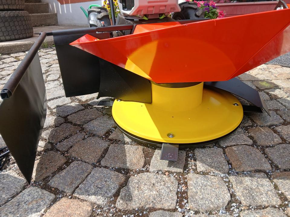 httpsimg.kleinanzeigen.deapiv1prod-adsimages6060dcc8e9-213c-4557-99e0-8b30cc12235drule_59