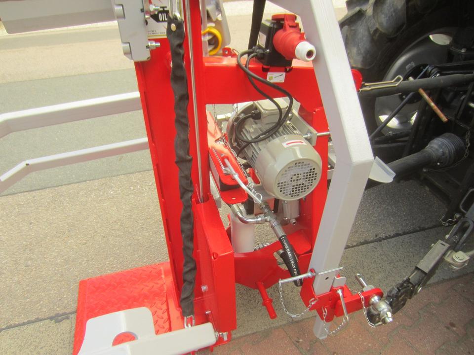 httpsimg.kleinanzeigen.deapiv1prod-adsimagesd5d59359a6-2527-4afb-a73f-53a0b5e90f84rule_59