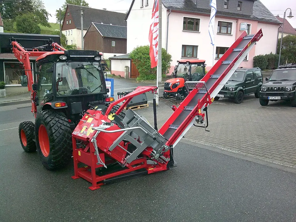 SIT 700 PE-CA mit automatischer Wippe und Förderband Vorführmasch
