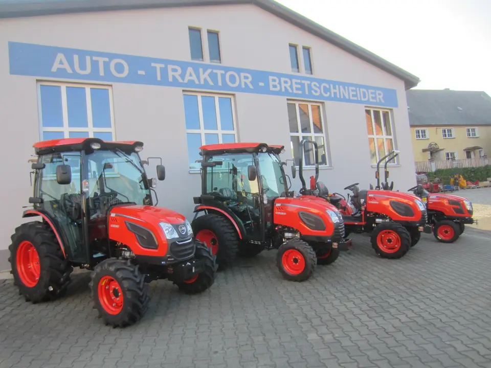 Allradtraktor KIOTI CK3530-EU Frontlader Neumaschine am Lager