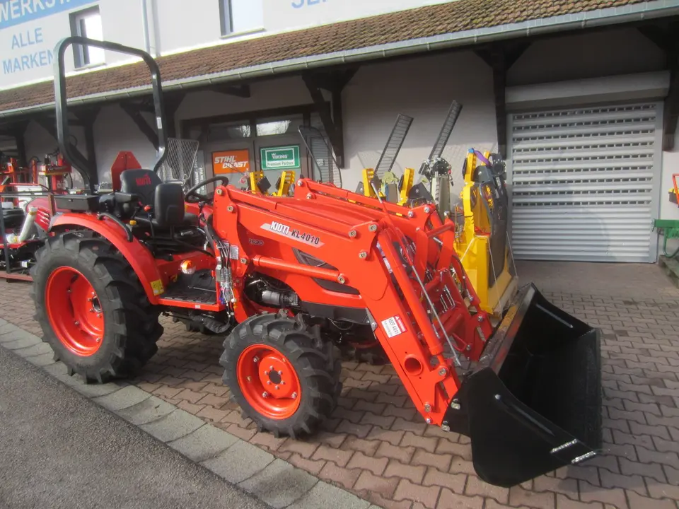 Allradtraktor KIOTI CK3530-EU Frontlader Neumaschine am Lager